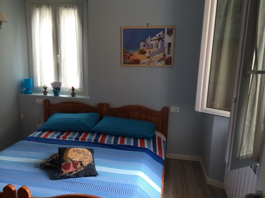 Ventiquattro Ore Vacanze Hotel Agrano Pokój zdjęcie